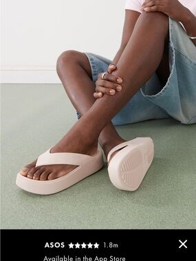 Crocs Gateway Quartz Blush Pink Platform Flip Flops Sandals